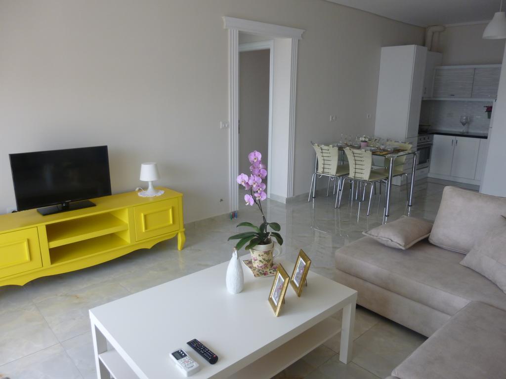 Amarilis Luxury Apartment Sarandë Oda fotoğraf