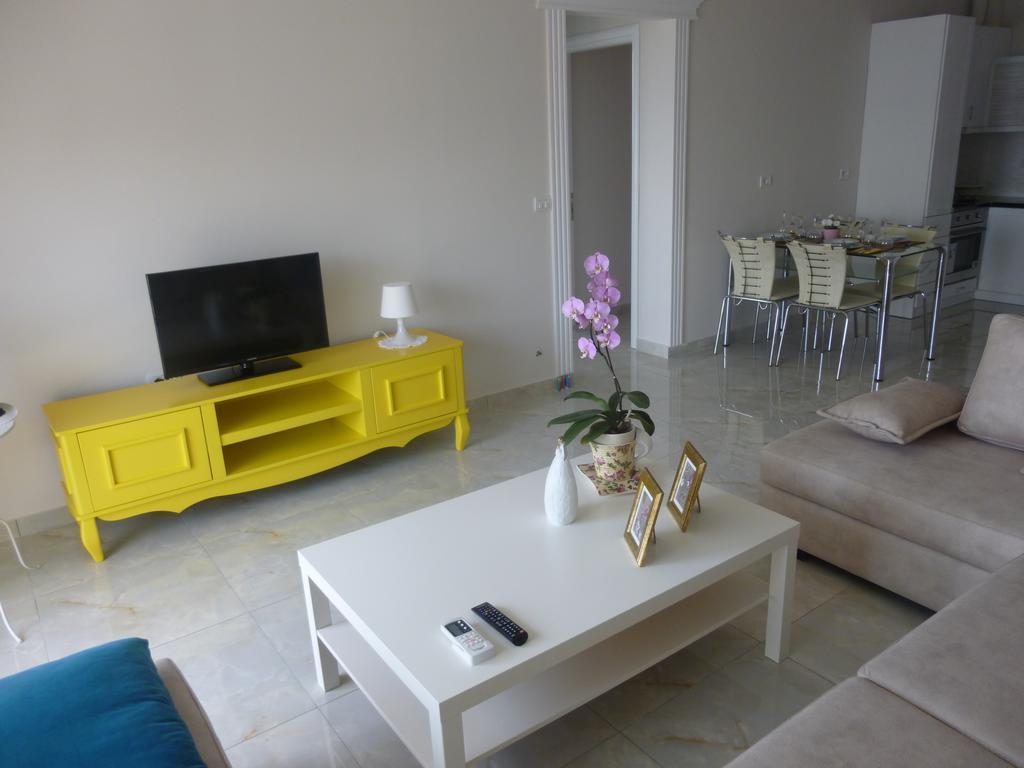 Amarilis Luxury Apartment Sarandë Oda fotoğraf
