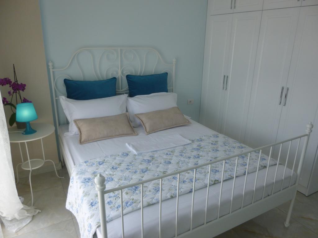 Amarilis Luxury Apartment Sarandë Oda fotoğraf